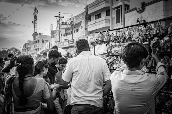 Maximisez votre investissement en scpi grâce aux frais expliqués sur aidescpi.fr